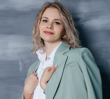 Алина